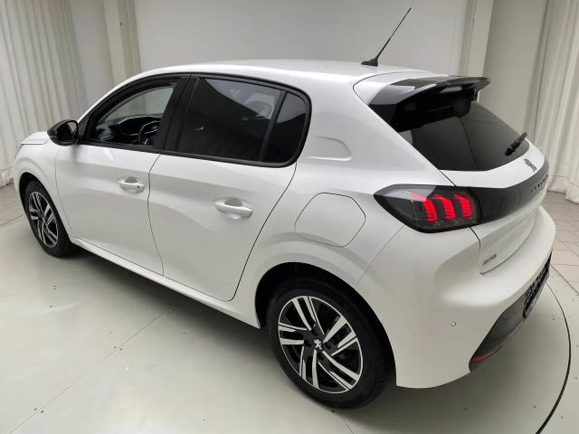 Peugeot 208 Allure Pack