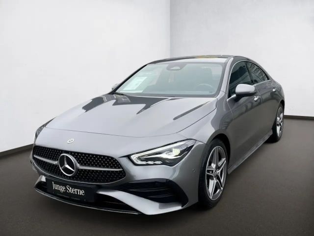 Mercedes-Benz CLA 200 AMG Line CLA 200 d Coupé