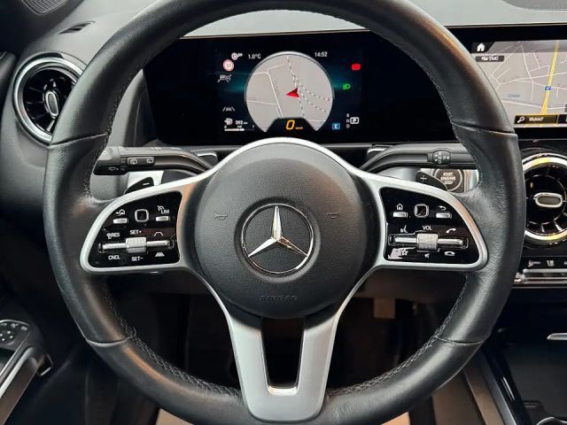 Mercedes-Benz GLB 220 GLB 220 d