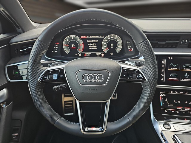 Audi A6 40 TDI Avant Quattro S-Line S-Tronic