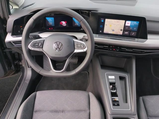 Volkswagen Golf 1.5 eTSI DSG Golf VIII Life