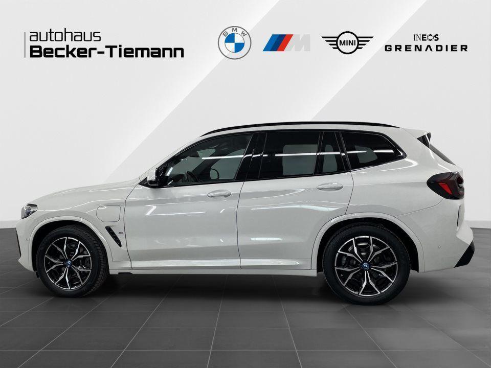 BMW X3 xDrive30e