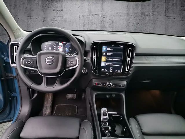 Volvo XC40 Dark Plus T5