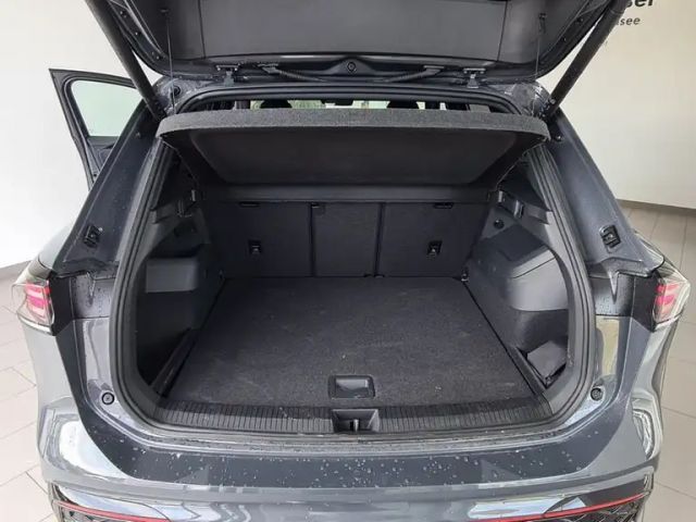 Volkswagen Tiguan 4Motion DSG R-Line