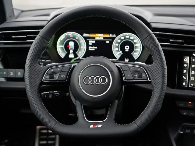 Audi A3 Business S-Line Sportback