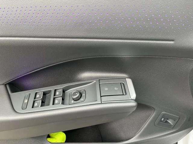 Volkswagen T-Roc 1.5 eTSI DSG R-Line