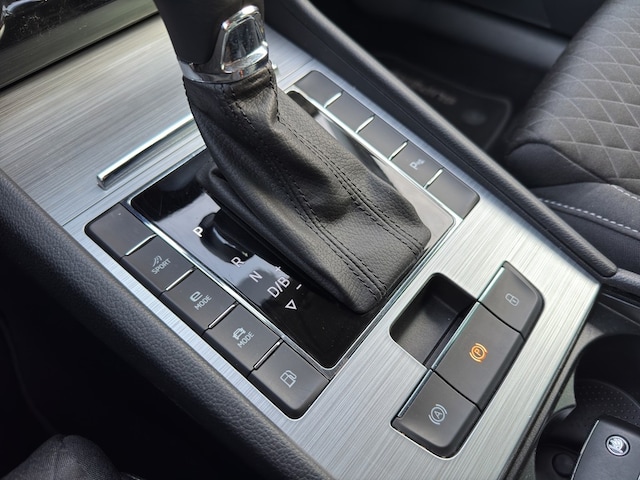 Skoda Superb Ambition Combi iV