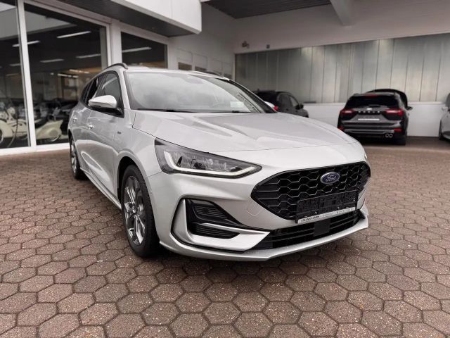 Ford Focus ST Line Wagon