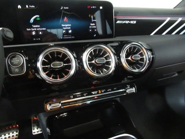 Mercedes-Benz A 35 AMG 4MATIC AMG Line