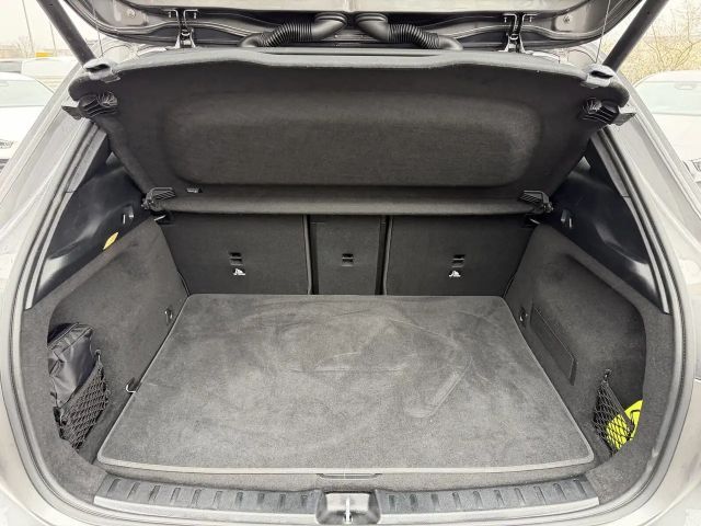 Mercedes-Benz EQA 350 4MATIC AMG Line