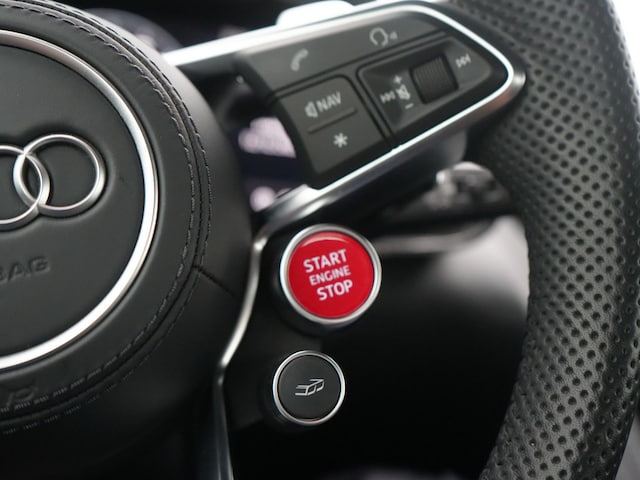 Audi R8 Performance S-Tronic Spyder V10