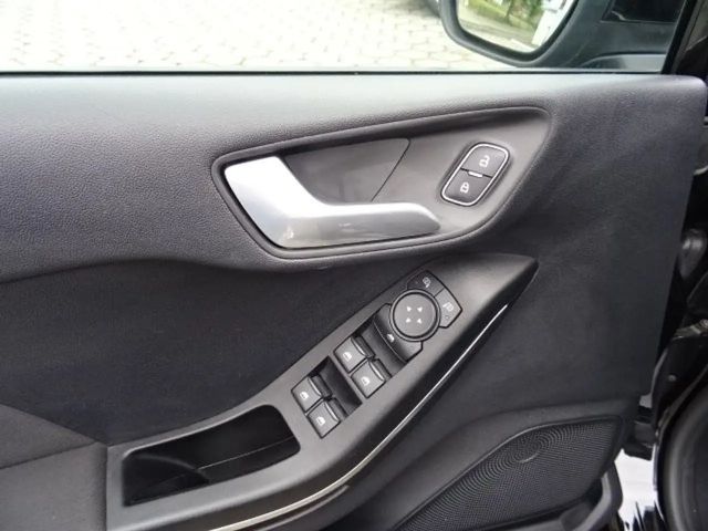 Ford Fiesta EcoBoost Titanium