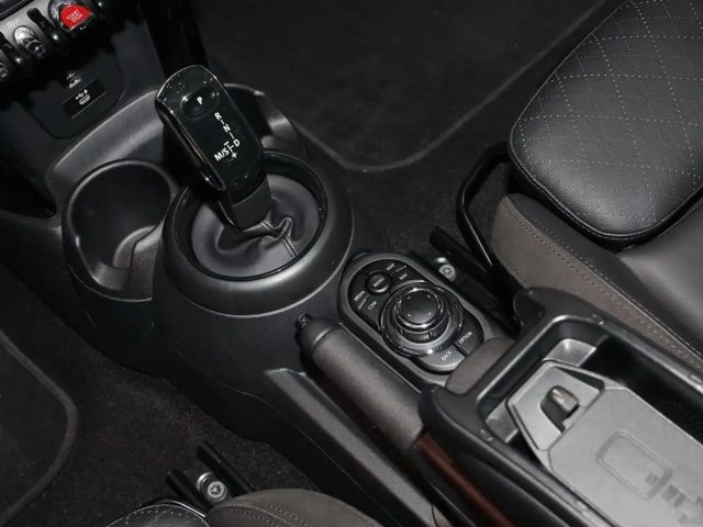 MINI Cooper 5 Tür. JCW Pano.DrivAss LED 17Zoll