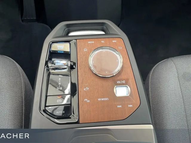 BMW iX xDrive50