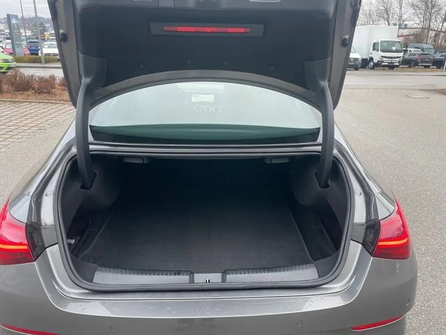 Mercedes-Benz CLA 200 AMG Line CLA 200 d Coupé