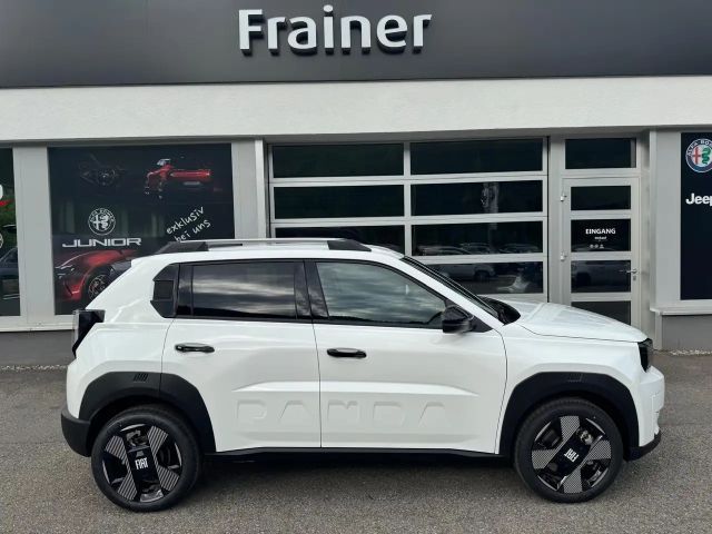 Fiat Grande Panda E La Prima