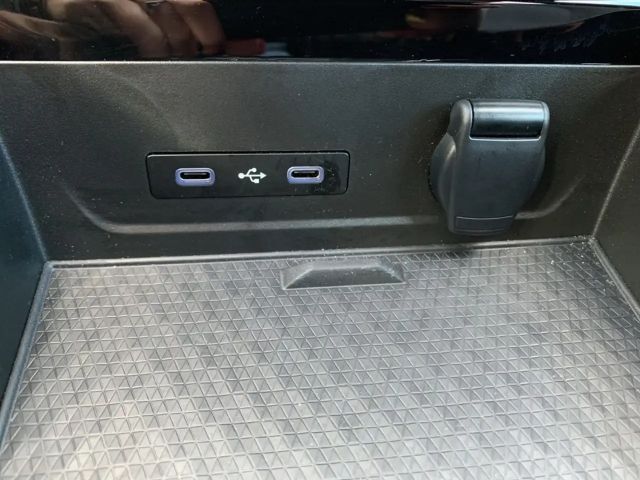 Renault Austral EVOLUTION 1.3 TCE 160 LED+NAVI+TOTWINKEL