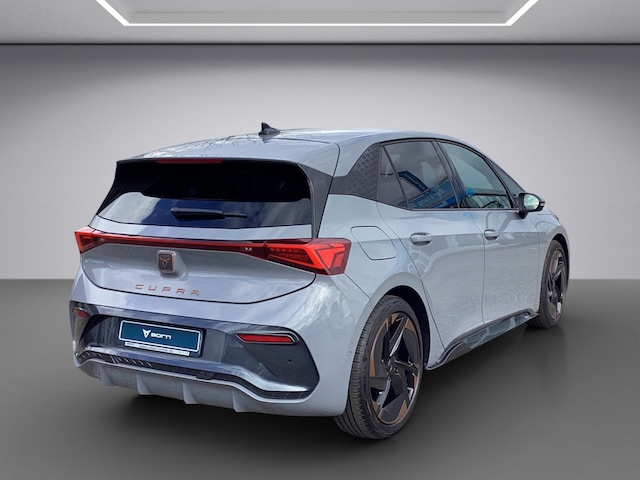 Cupra Born Born  KLIMA KEYLESS SHZ NAVI LED 360°