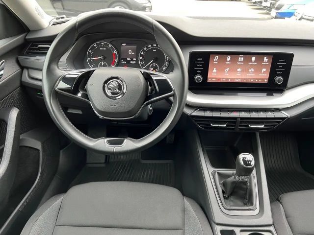 Skoda Octavia Active Combi