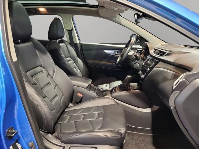 Nissan Qashqai AKARI LED*NAVI*KAMERA360°*PANO