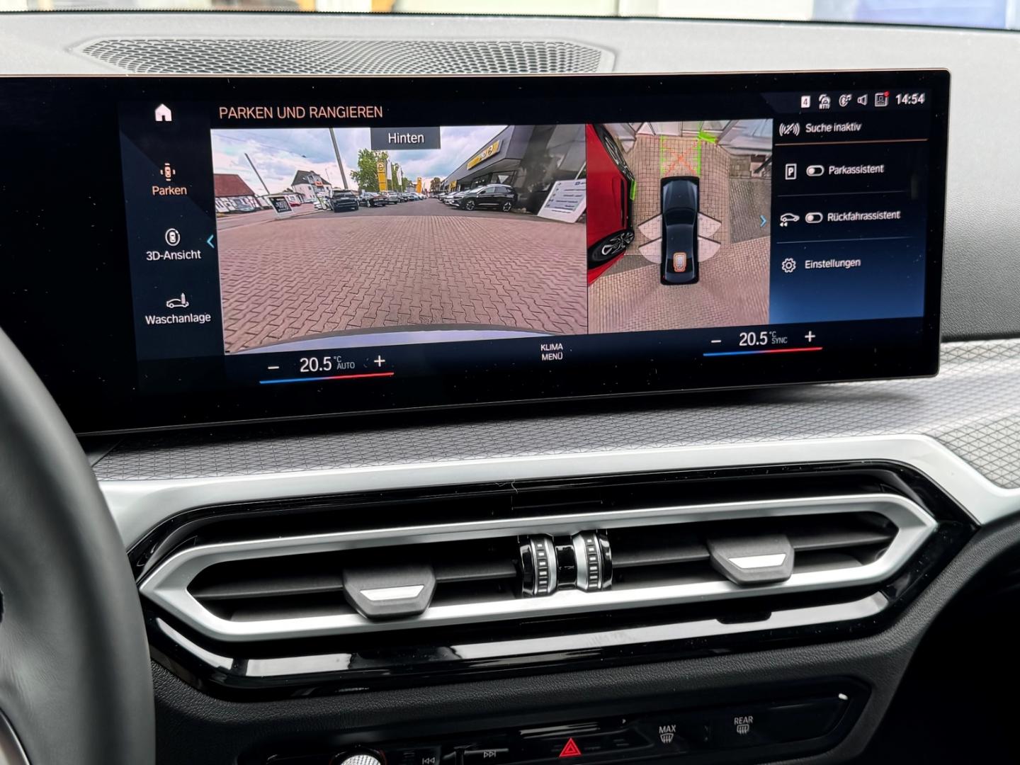 BMW 320 320d M-Sport Sedan xDrive