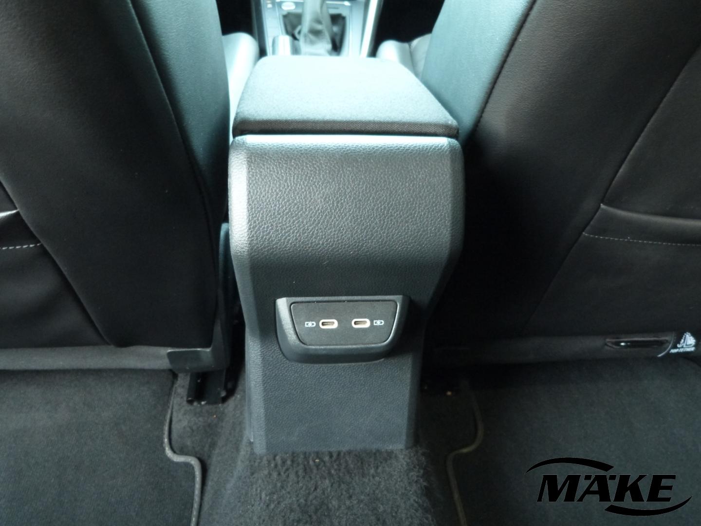 Volkswagen Taigo 1.0 TSI DSG Style