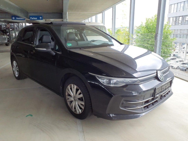 Volkswagen Golf 1.5 eTSI DSG