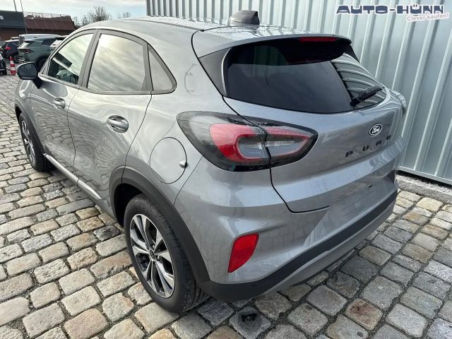 Ford Puma EcoBoost Titanium