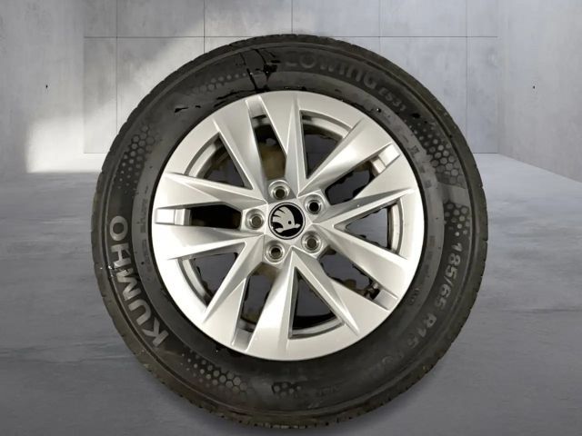 Skoda Fabia Essence TSI