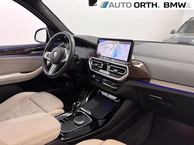 BMW X3 i *LCI* LEDER PANO HUD ST-HZG AHK 360° H/K