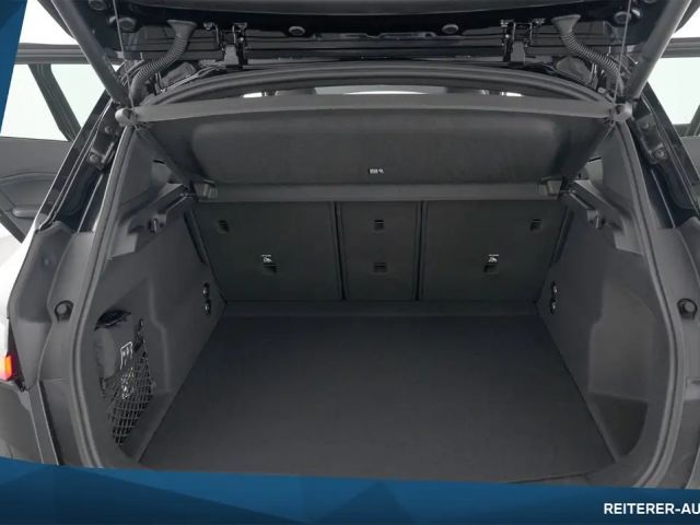 BMW 223 223i M-Sport Sedan xDrive