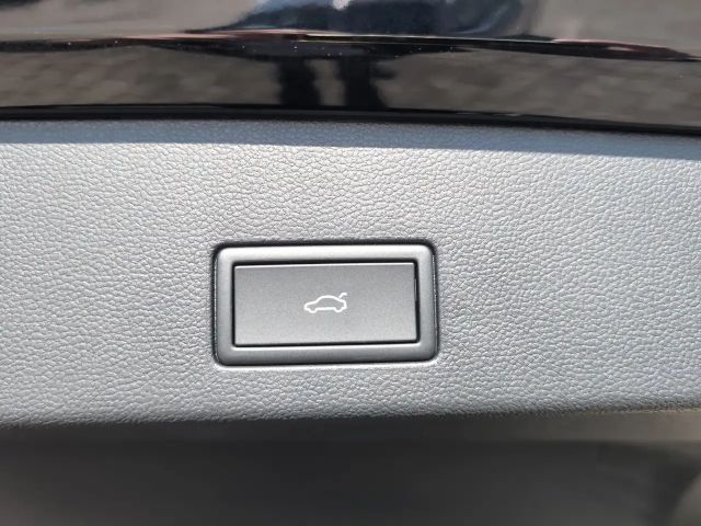 Volkswagen Golf Business DSG Variant