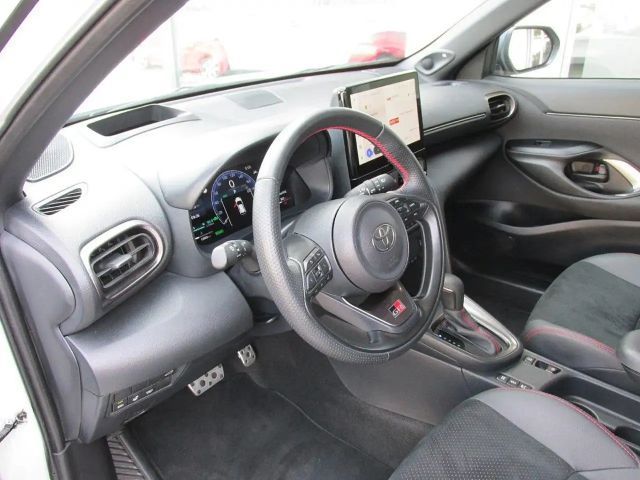 Toyota Yaris Cross GR Hybride VVT-i