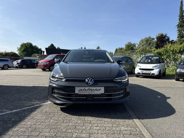 Volkswagen Golf 1.5 TSI Golf VIII