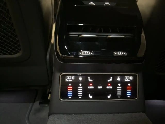 Audi A6 Quattro S-Tronic