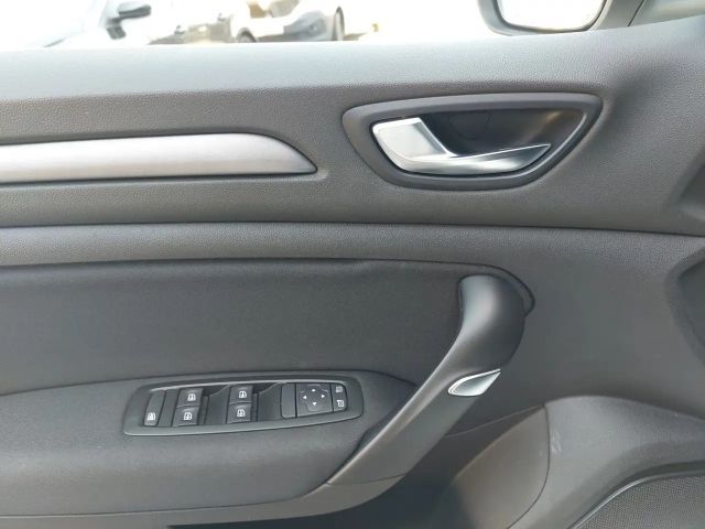 Renault Megane Business Line Combi TCe 140