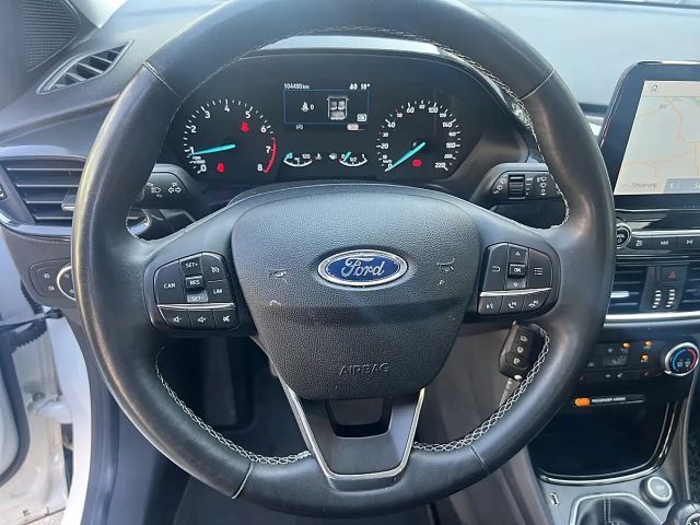 Ford Puma EcoBoost Titanium