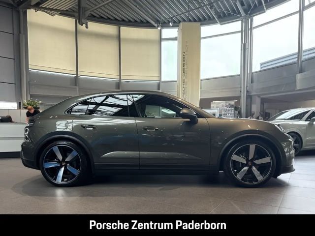 Porsche Macan InnoDrive Head-Up BOSE Luftfederung 22-Zoll