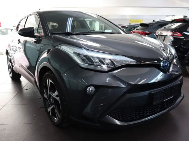 Toyota C-HR Hybride Team D