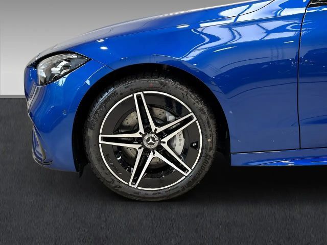 Mercedes-Benz C 200 AMG Line Sedan