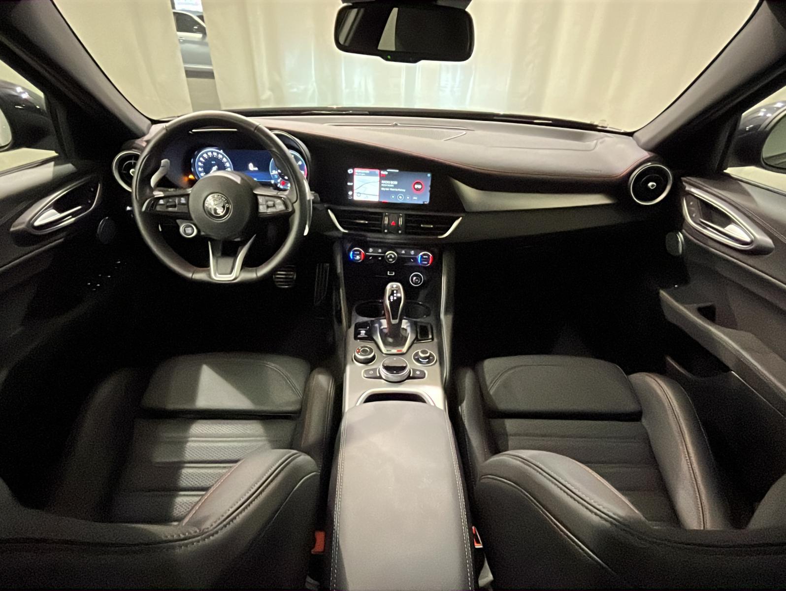 Alfa Romeo Giulia Q4