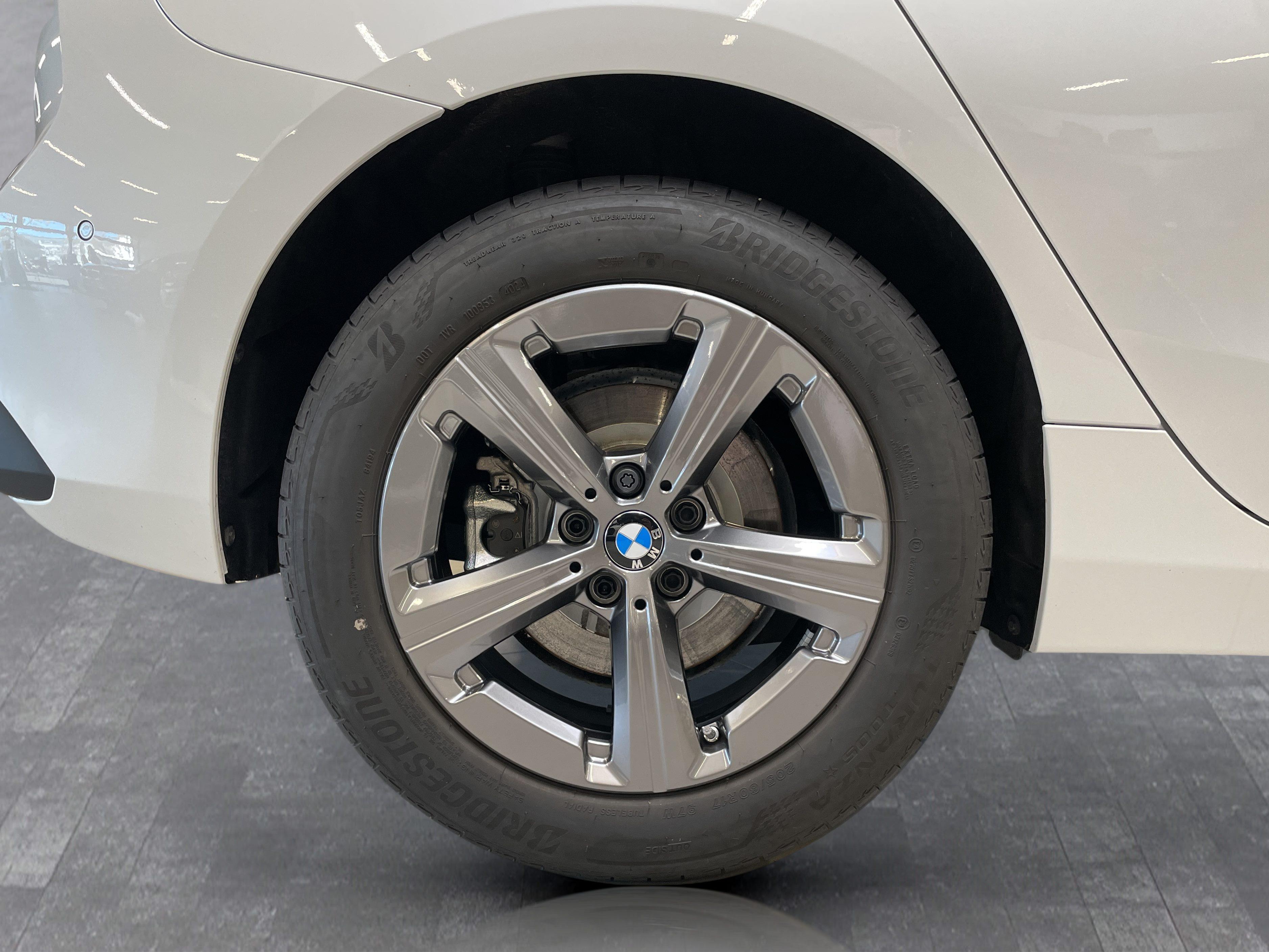 BMW 220 220i Active Tourer