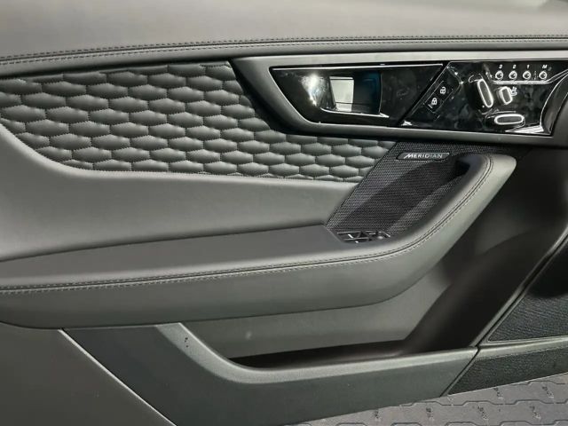 Jaguar F-Type AWD Coupe