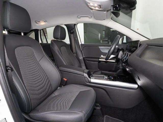 Mercedes-Benz GLA 220 4MATIC