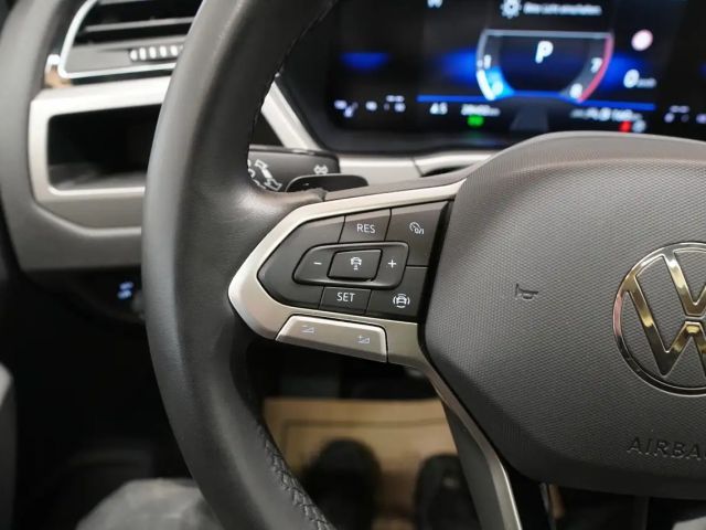 Volkswagen Touran 1.5 TSI DSG