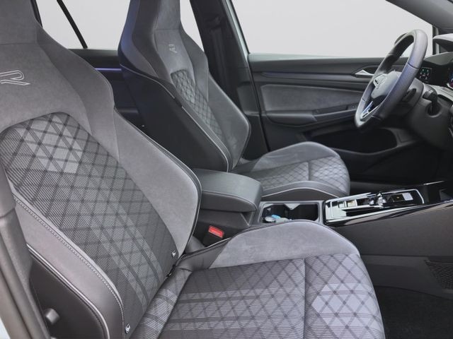 Volkswagen Golf 2.0 TDI DSG R-Line Variant