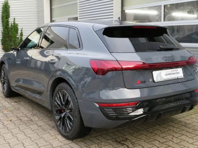 Audi Q8 e-tron 50 Quattro S-Line