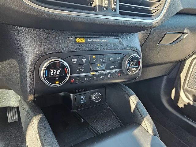 Ford Kuga AWD Titanium X