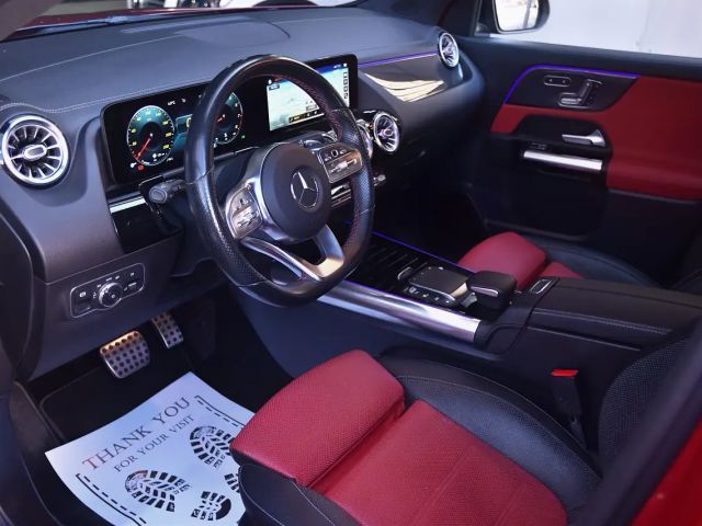 Mercedes-Benz GLA 250 AMG Line Designo