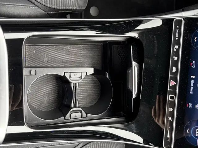 Mercedes-Benz C 300 C 300 e Estate